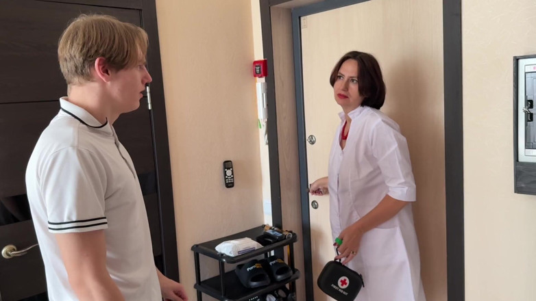 ANGELA_LADY: Et Le Médecin N’est Pas Réel !!!