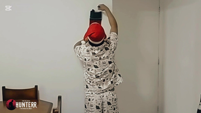 TheBlacKHunterr: Getting Santa's Gift