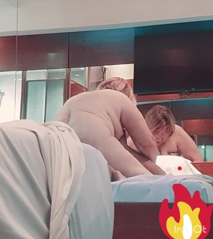 Filipo 11: Babička Miluje Sex