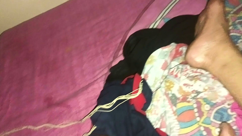 Popmini: Hot Tamil Village Couple Tight Sex at Night and Creampied...