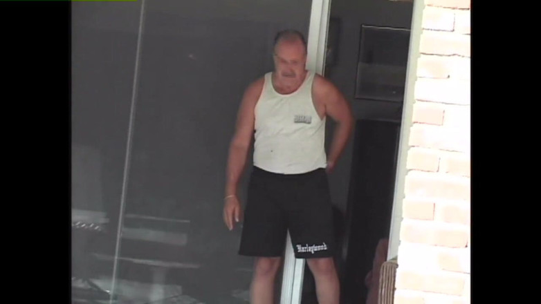 Heatwave Porn: Bunica mea vitregă este o curvă, partea 4