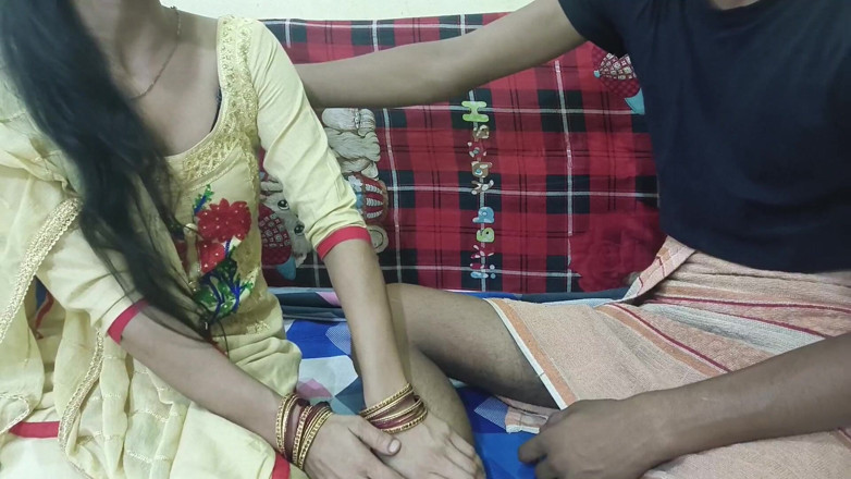 Your kavita bhabhi: Pasangan Bulan Madu India Baru Fucking Sex di Luar Ruangan...