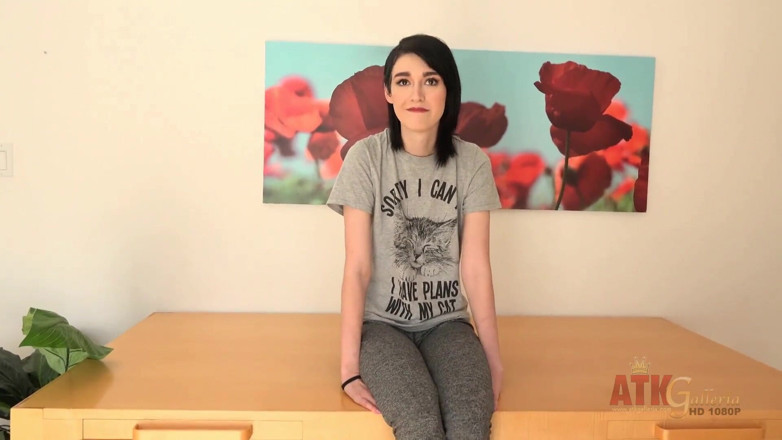 ATKIngdom Fans: Chatten met Ivy Aura