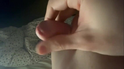 qaz11: ช่วยมือให้เสียวหน้ากล้อง-307