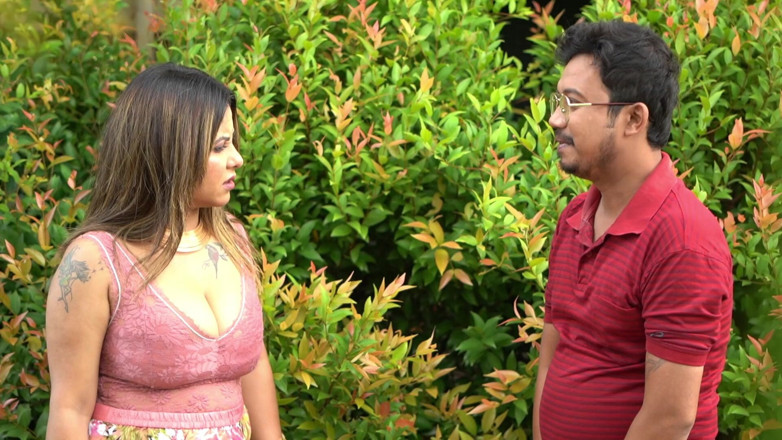 JAYESH GUPTA: Tina Nandy mit freund