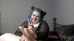 Mxtress Valleycat: Sexy démonatrix převléká tvou duši v červa