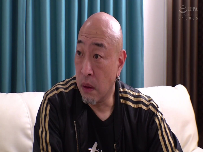 Vulture: Yuu Hironaka - Fantazie mého tchána