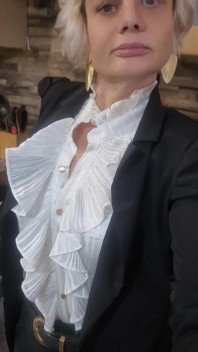 Merhaba, kıyafetimi seviyorsun