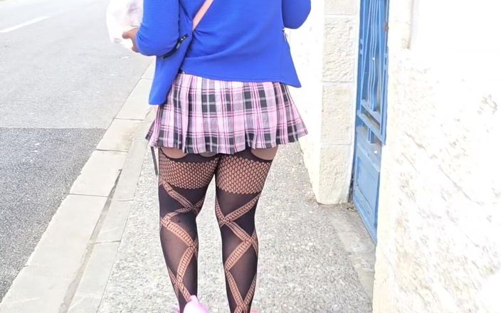 Belle: Ebene Sexy Sans Culotte Dans La Rue