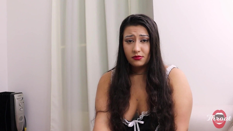 Lady Snow Brasil: Gordinha empregada dando ao chefe um boquete