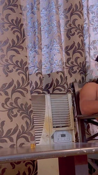 Die heiße garam pyaasi stiefschwester bekam eine enge umarmung vor einem harten fick in nahaufnahme mit hindi audio hd sexficken