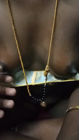 RenuRaj: Puting berlumur minyak ibu rumah tangga tamil desi berteriak di...