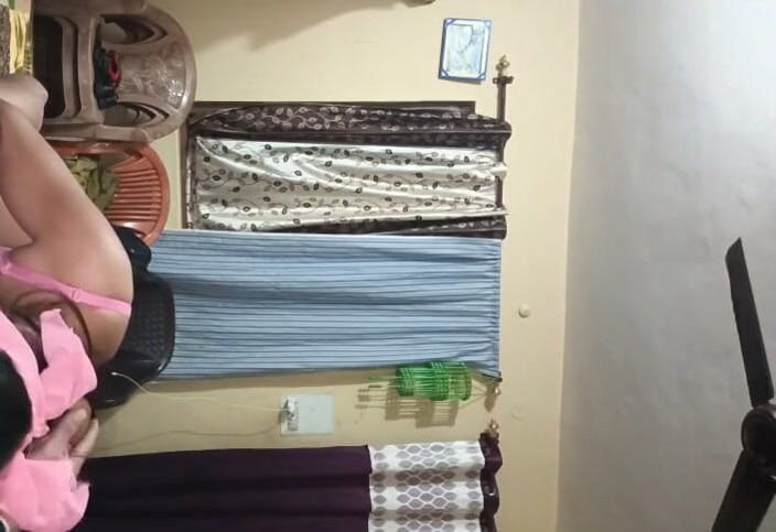 sashaa: Teenager indiana fa sesso in camera