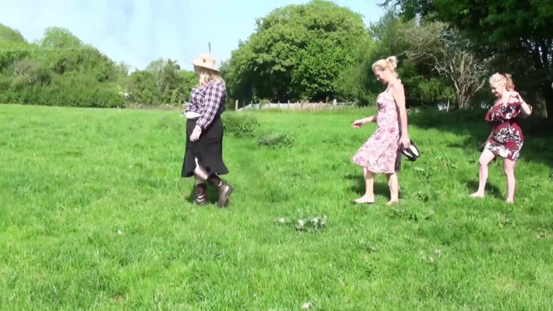Dirty Doctors Clips - Mature British Lesbians: Farmer Selena's Toll