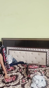 Desi Girl Aaj Ghodi Banke Chudi Aur Apne Boobs i Chut Me Finger Dalwayi