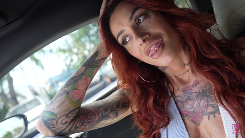 Teddy Tarantino: Dövmeli baddie alby rydes'a masaj yaptım ve azdı