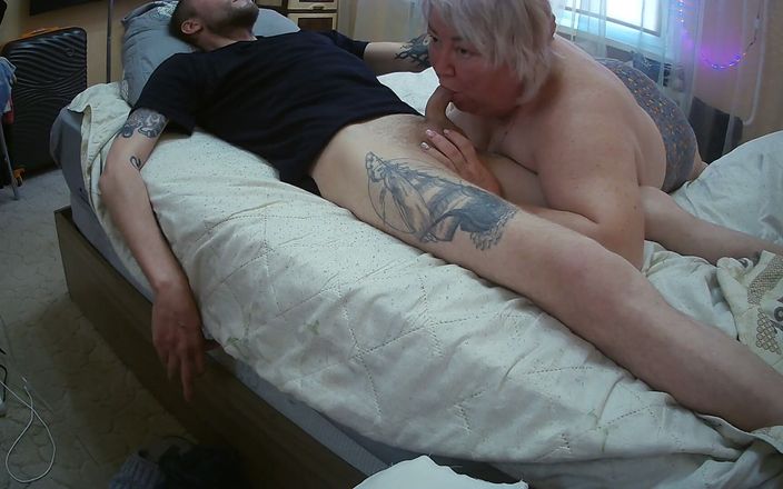 Zona901: I Love It When My Neighbor Gives a Blowjob and...