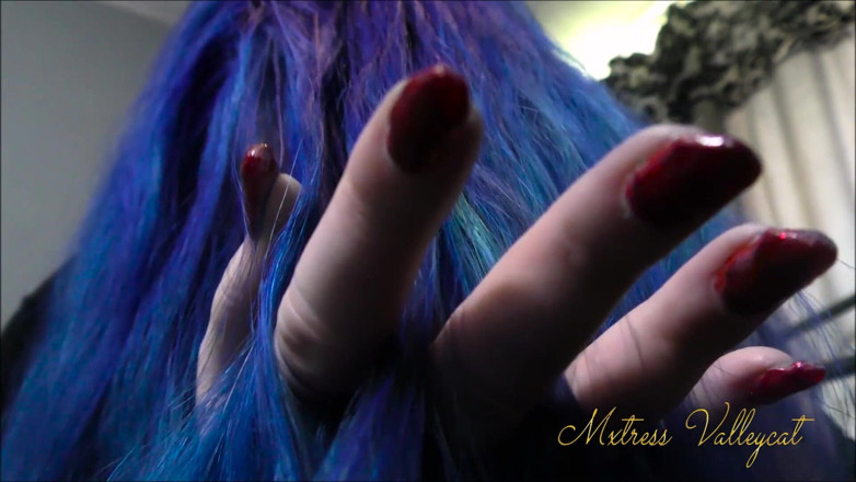 Mxtress Valleycat: Tapotement d'ongles avec des paillettes - n'oubliez pas qui je suis