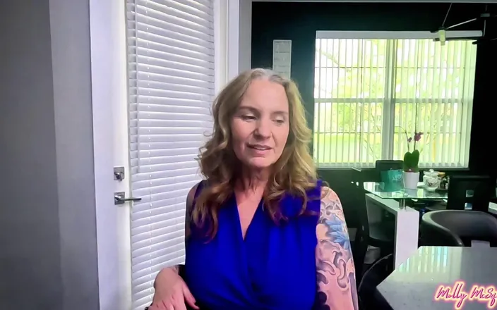 Molly McSquirts: Cheating Hotwife POV!