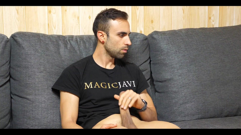 Zeus Ray: Я был с моей подругой Magicjavi, сидя на диване