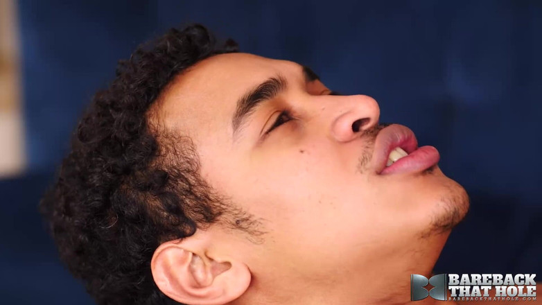 Bareback That Hole: BarebackthatholeブロンドゲイJosh Stone縁取りと生繁殖によってラテン系マテオフェルナンデス