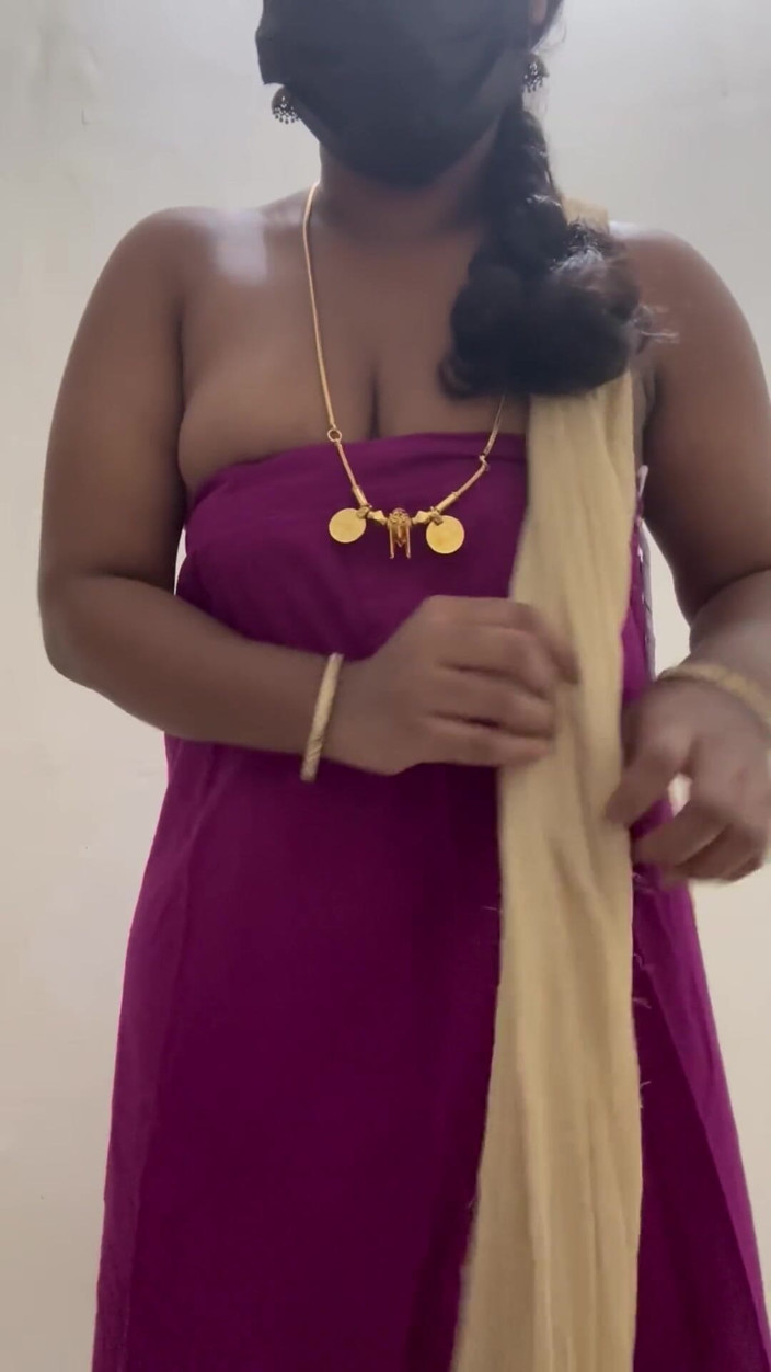 Desi World: Sexy Tamil Teacher Taking Class