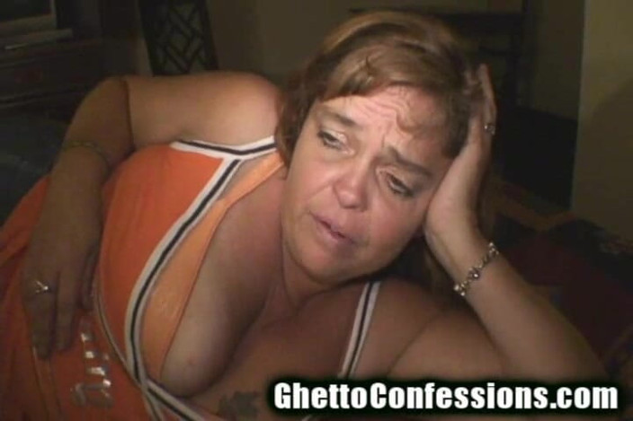 Ghetto Confessions: Cerita pelacur tetek liut besar menghisap sperma batang pada tetek...