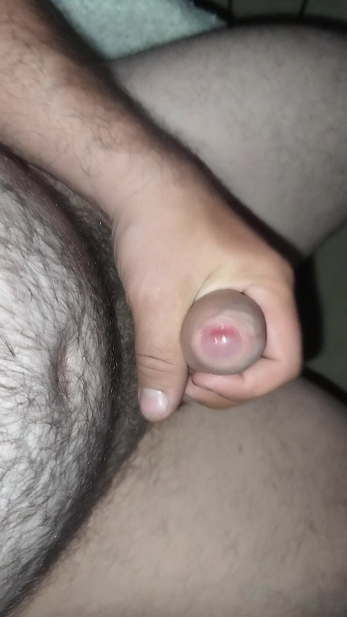 Uhri: Fast Cumshot After Work
