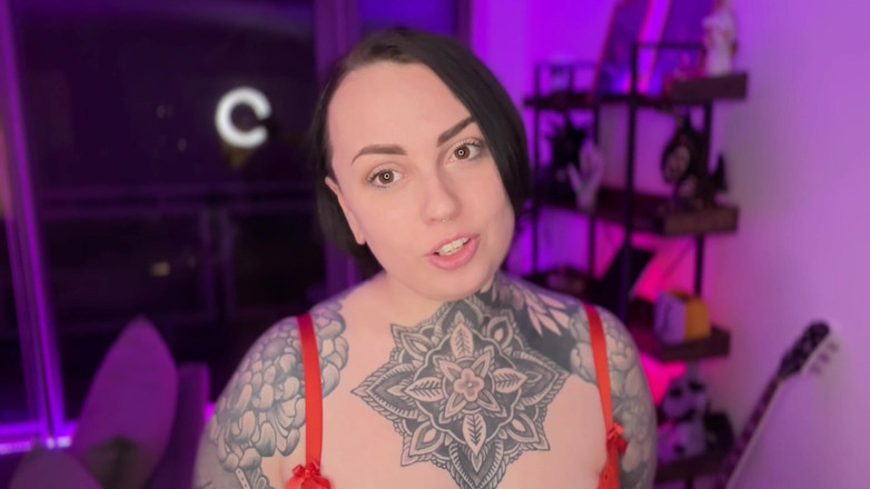 Miss Valentina: Fantazie vydírání bývalé přítelkyně