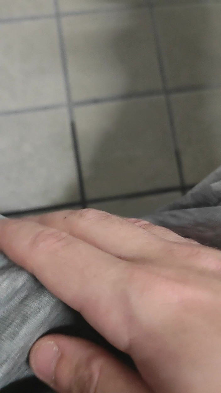 TwinkFelix: Am ieșit atât de pișându-mi sinele că picioarele mele au început...