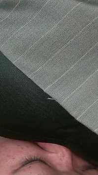 Necenzurované JAV reverzní CFNM Nalon footjob od tří japonských teenagerů pro jednoho chlapce