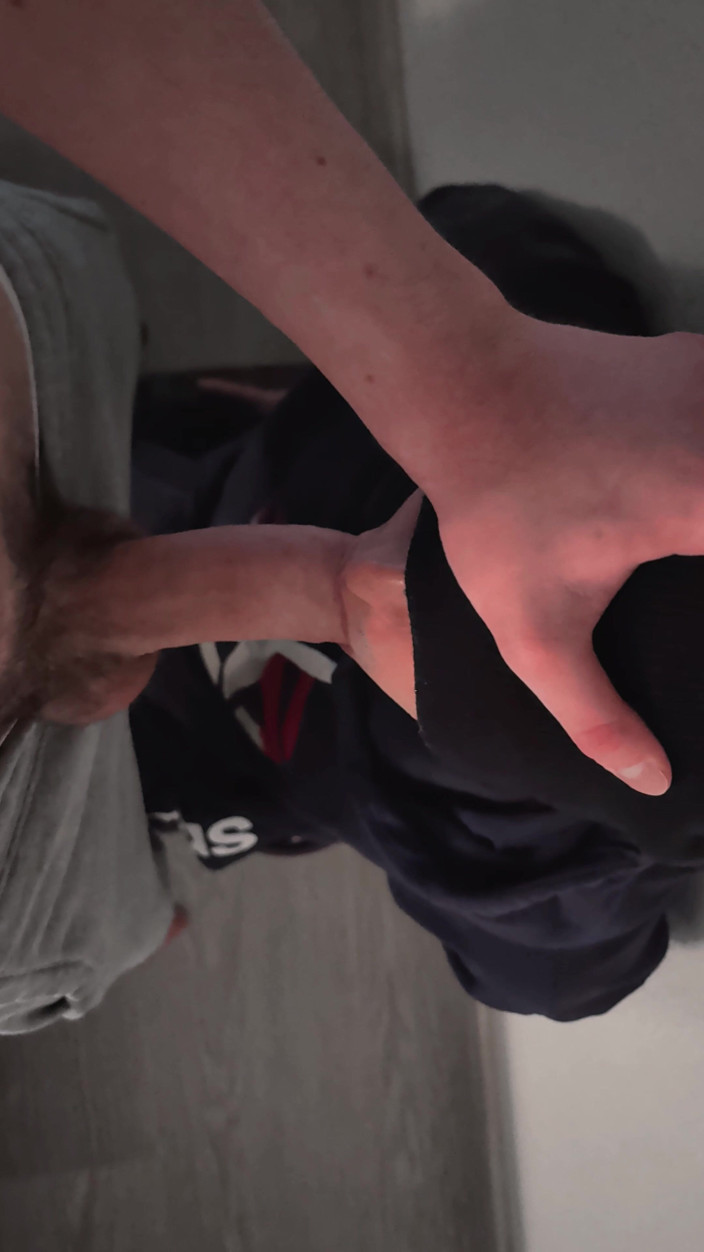 Slava_Sind: Jeho díry už bolely ode mě. Je mi ho líto....