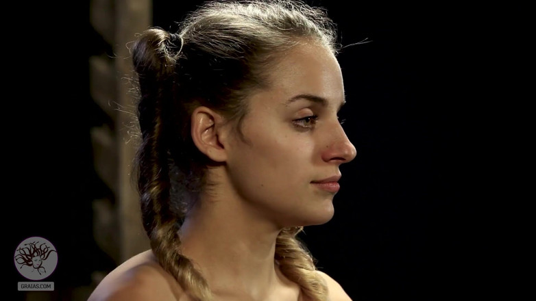 Graias Studio: Nike returns - caning - part 2
