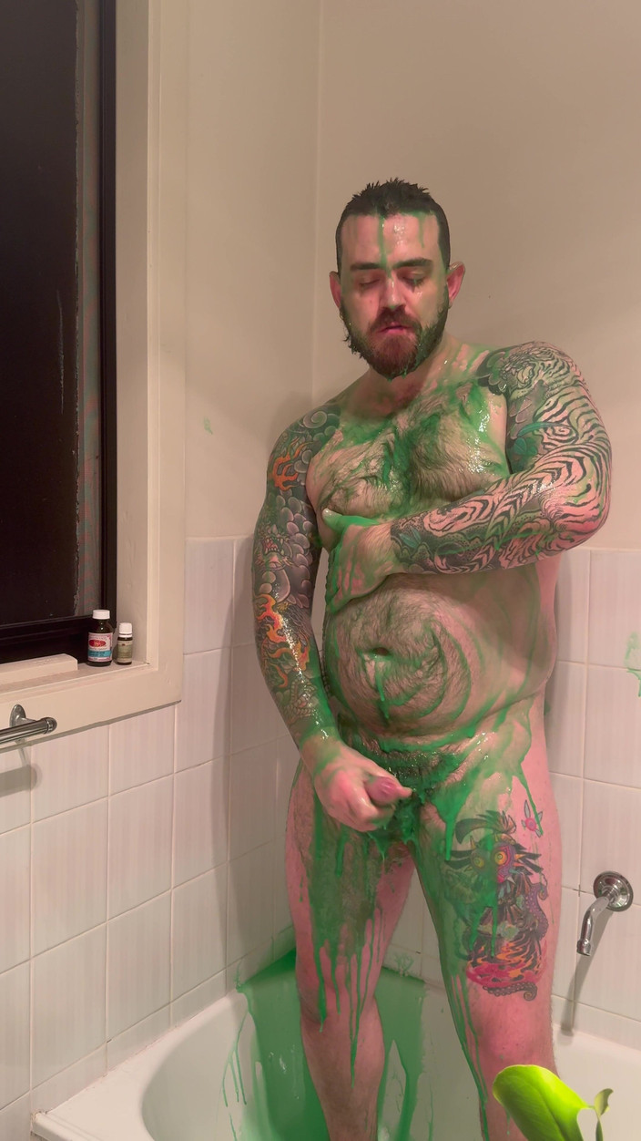 Keller Wolfe: 흑인 대물 자지에 따먹히는 육덕 거유녀