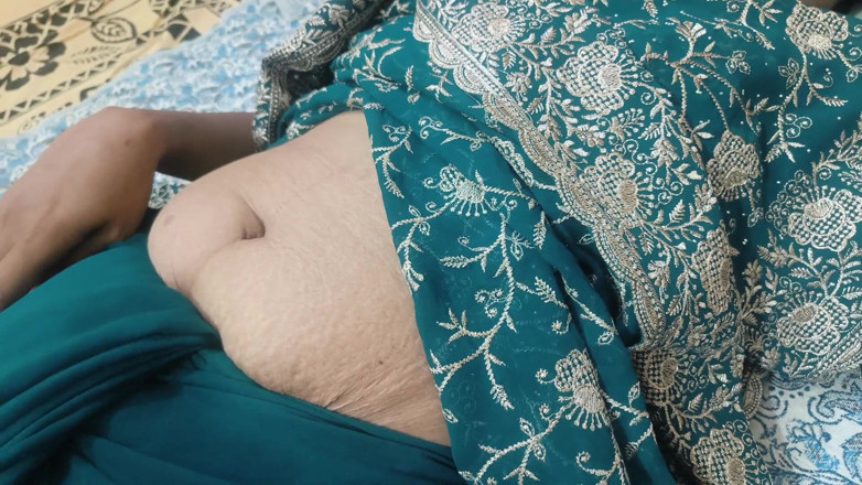 CloudyPush59: Stepmom Sex with Stepson Telugu