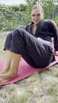 Bogini stóp Karateka