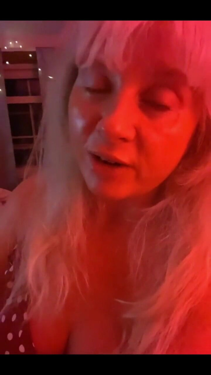 PaintedRose Taboo Femdom Fetish MILF: Schmutziges-monster