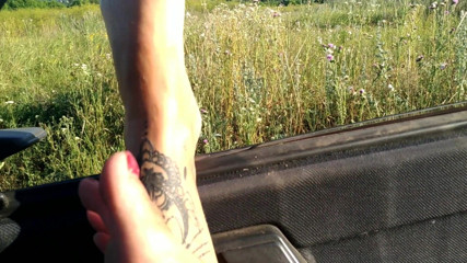 LizAngel: Fetysz stóp w naturze