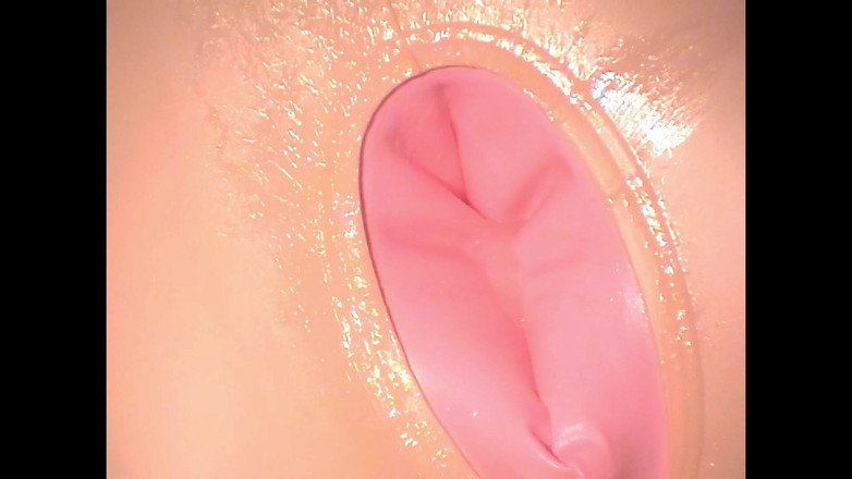 Mark Hannes: Seks patung seks berkongkek creampie di katil saya