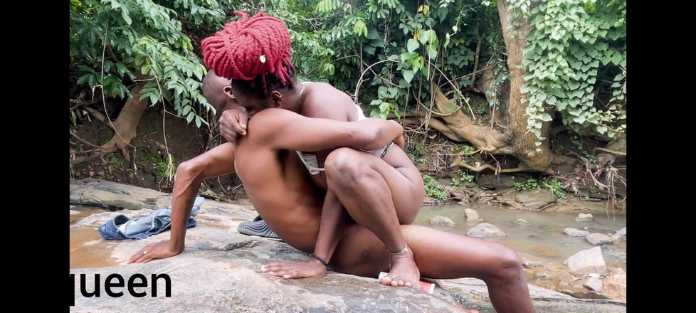 ITX_Kwin: 클럽에서 만난 억만장자와 하이킹