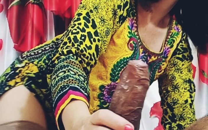 Bolly Karma: Tante haus kontol