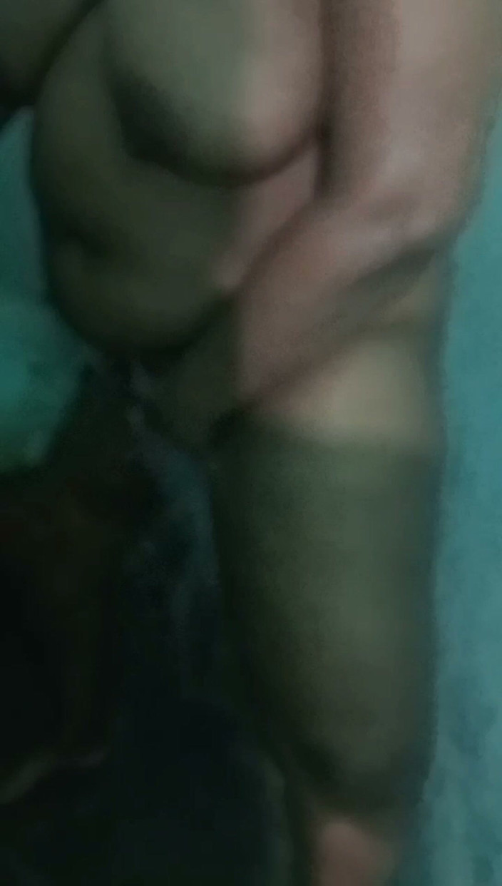 Tamil lesbian: Couple Hot Bathing