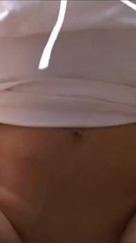 Gadis remaja rambut cokelat toket kecil dientot