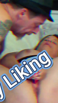 Two Pussys and a Dick