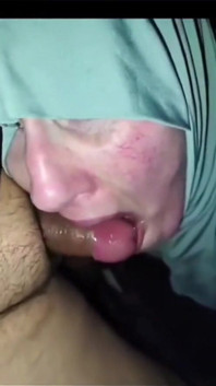 나는 무정한 남자와 이야기하기위한 좋은 속눈썹을 얻었다