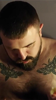 Svaté občerstvení děvky, Brostřička