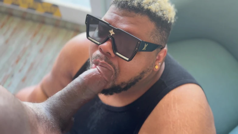 Mrbigdxxx gay: Mrbigd 和 Santana 3