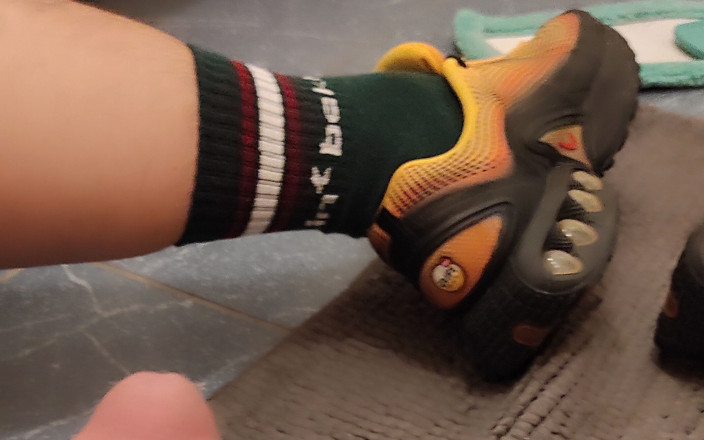 SmokedAlloy2: Çingene Dirtyjunkbro Beyaz Penis Arıyor