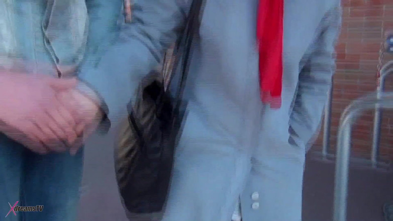 XdreamsTV: In my home - il giovane ragazzo ha scopato la fica...