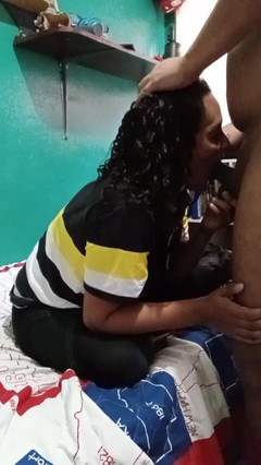 BigassMILF40: POV!! Mora culona matura si masturba e succhia il cazzo...
